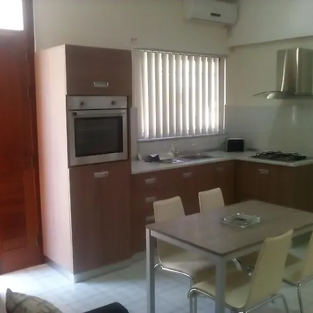 Private Village Apartment *
